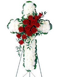 <b>Cross Memorial</b> from Scott's House of Flowers in Lawton, OK