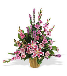 <b>Pink and Lavender Tribute</b> from Scott's House of Flowers in Lawton, OK