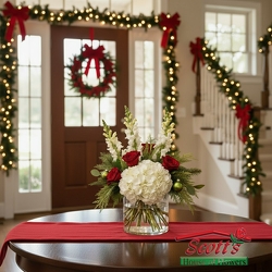 Classic Noel (C18) from Scott's House of Flowers in Lawton, OK