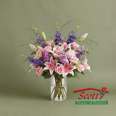 <b>Nurturing Grace</b> (M2) from Scott's House of Flowers in Lawton, OK